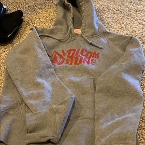 Used volcom sweatshirt